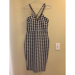 Houndstooth Midi Dress NWT